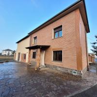 Rif. FR7 casa indipendente 4 lati con terreno a Sale Gerbidi