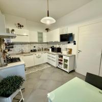 Rif. C37 alloggio ristrutturato zona piazza genova 