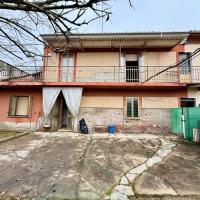 Rif. 221 casa 3 lati da ristrutturare al cristo