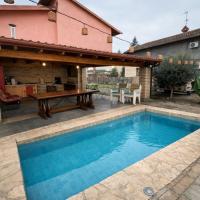 CASA LIBERA 4 LATI CON PISCINA 