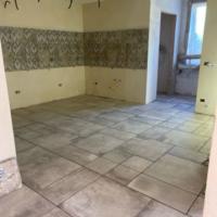 Rif. 334 alloggio senza spese con cortile